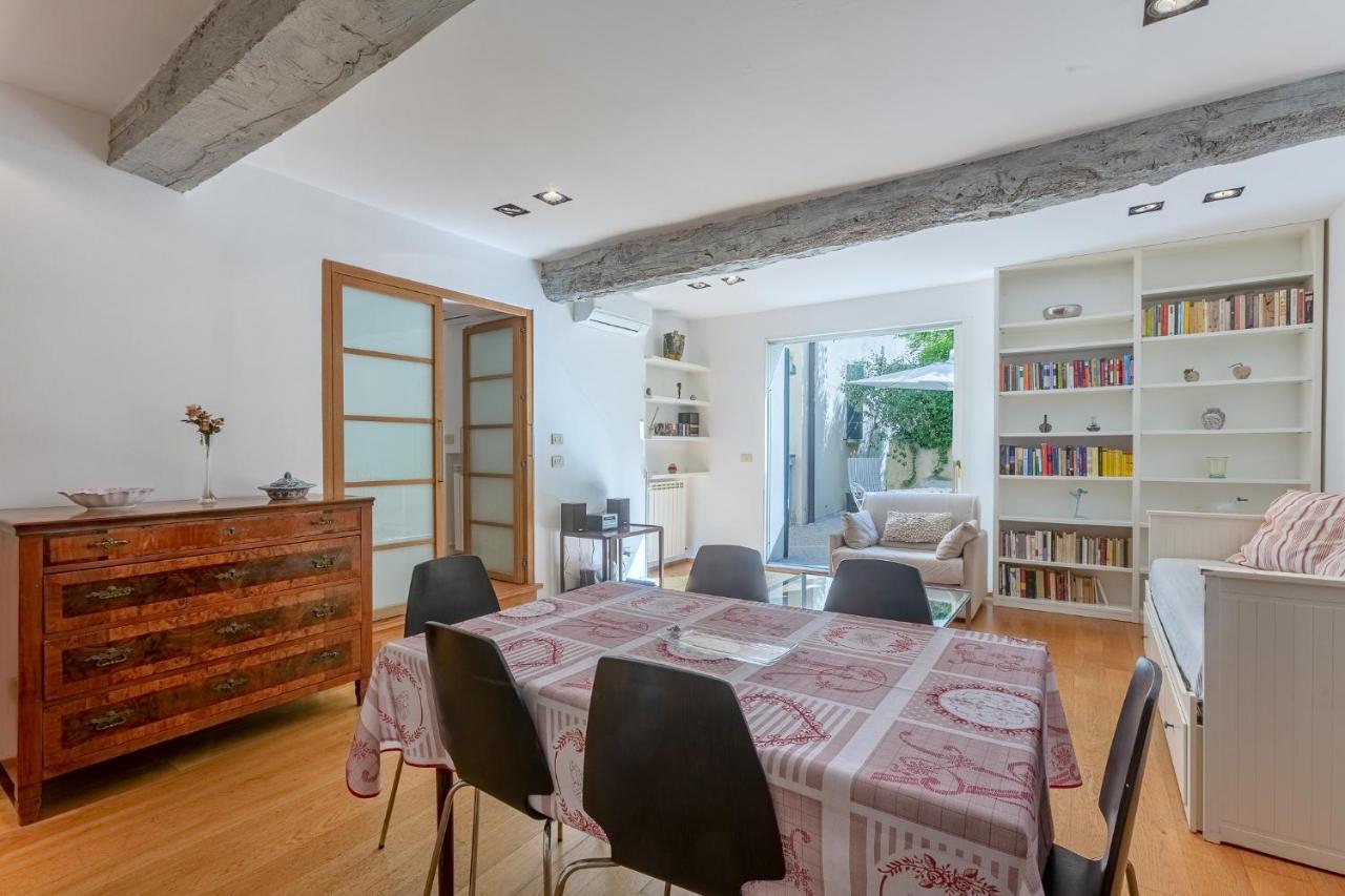 Pleasant Central Apartment With Garden Bologna Exteriör bild