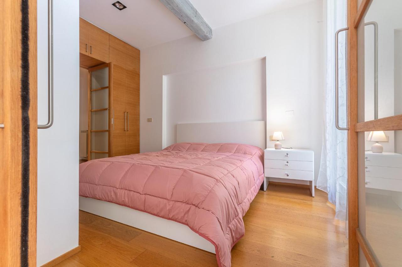 Pleasant Central Apartment With Garden Bologna Exteriör bild