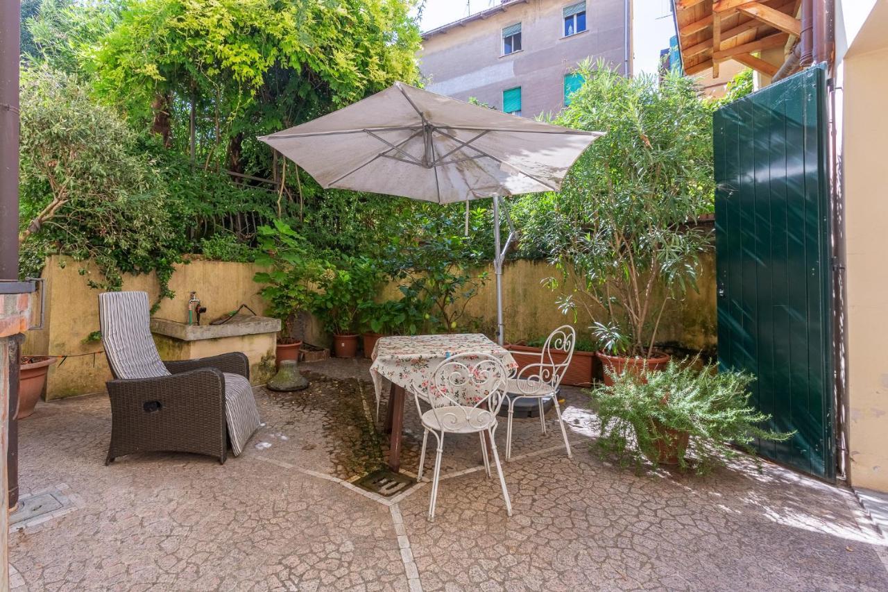 Pleasant Central Apartment With Garden Bologna Exteriör bild