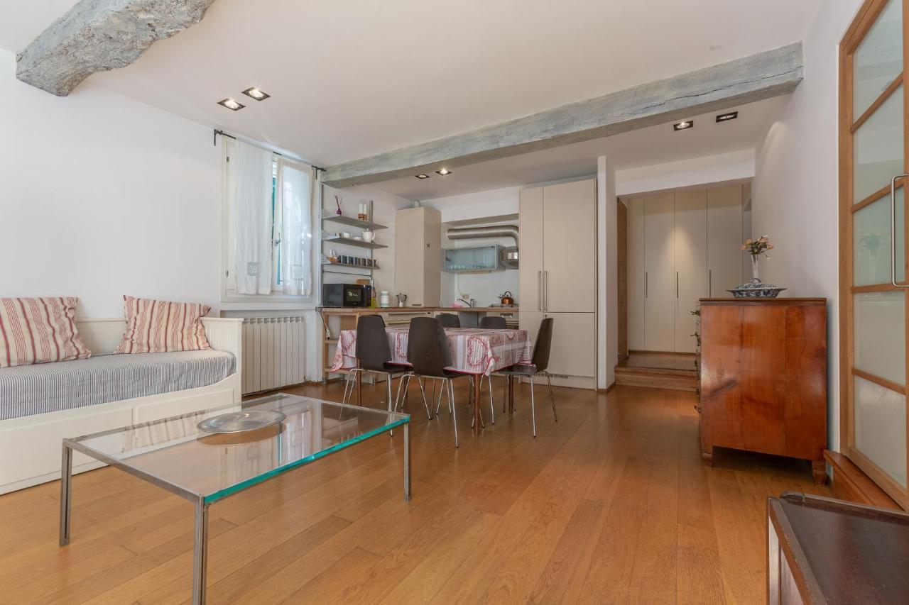 Pleasant Central Apartment With Garden Bologna Exteriör bild